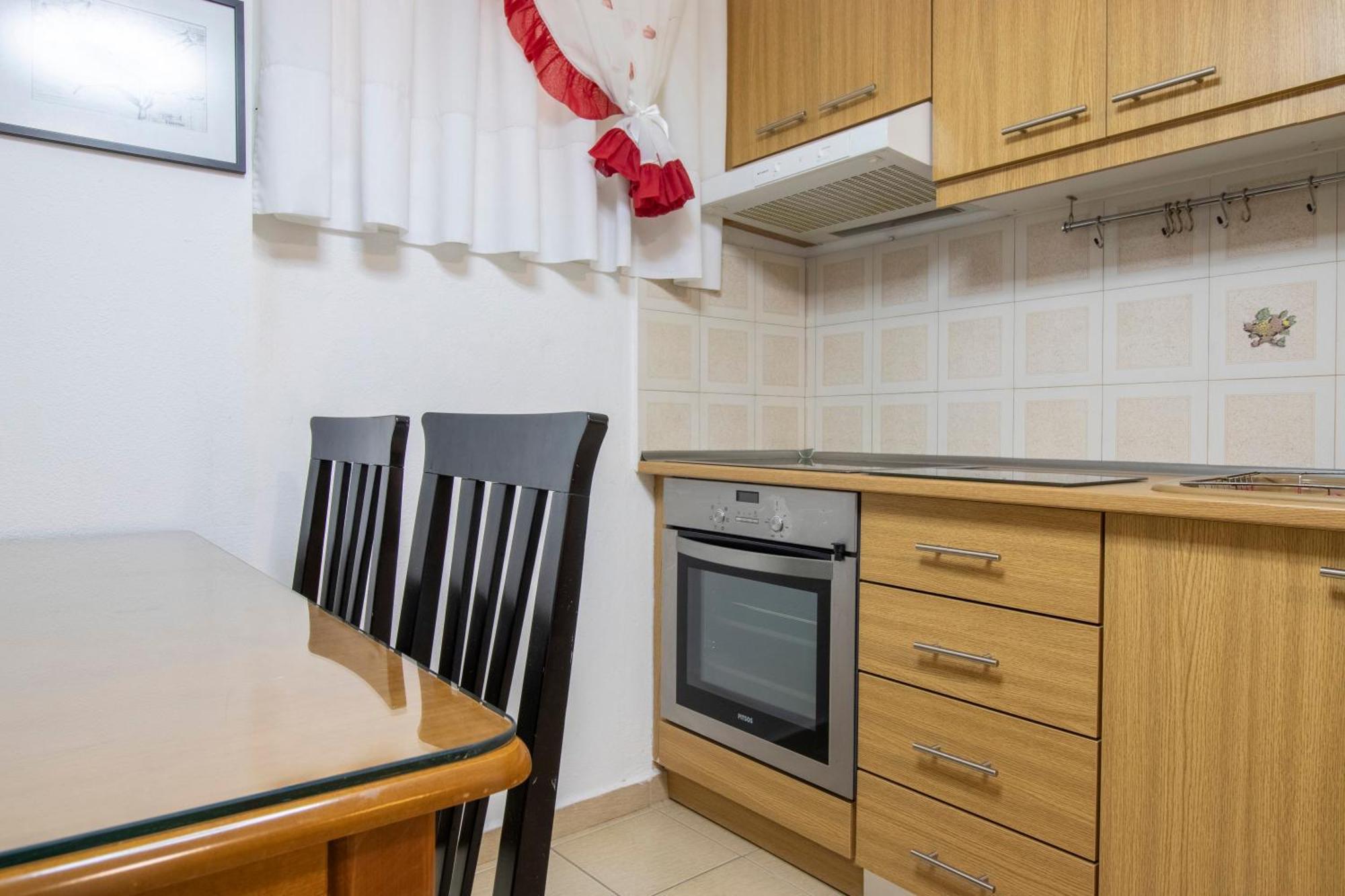 Апартаменты Local Apt Near City Lights 1 Ираклион Экстерьер фото